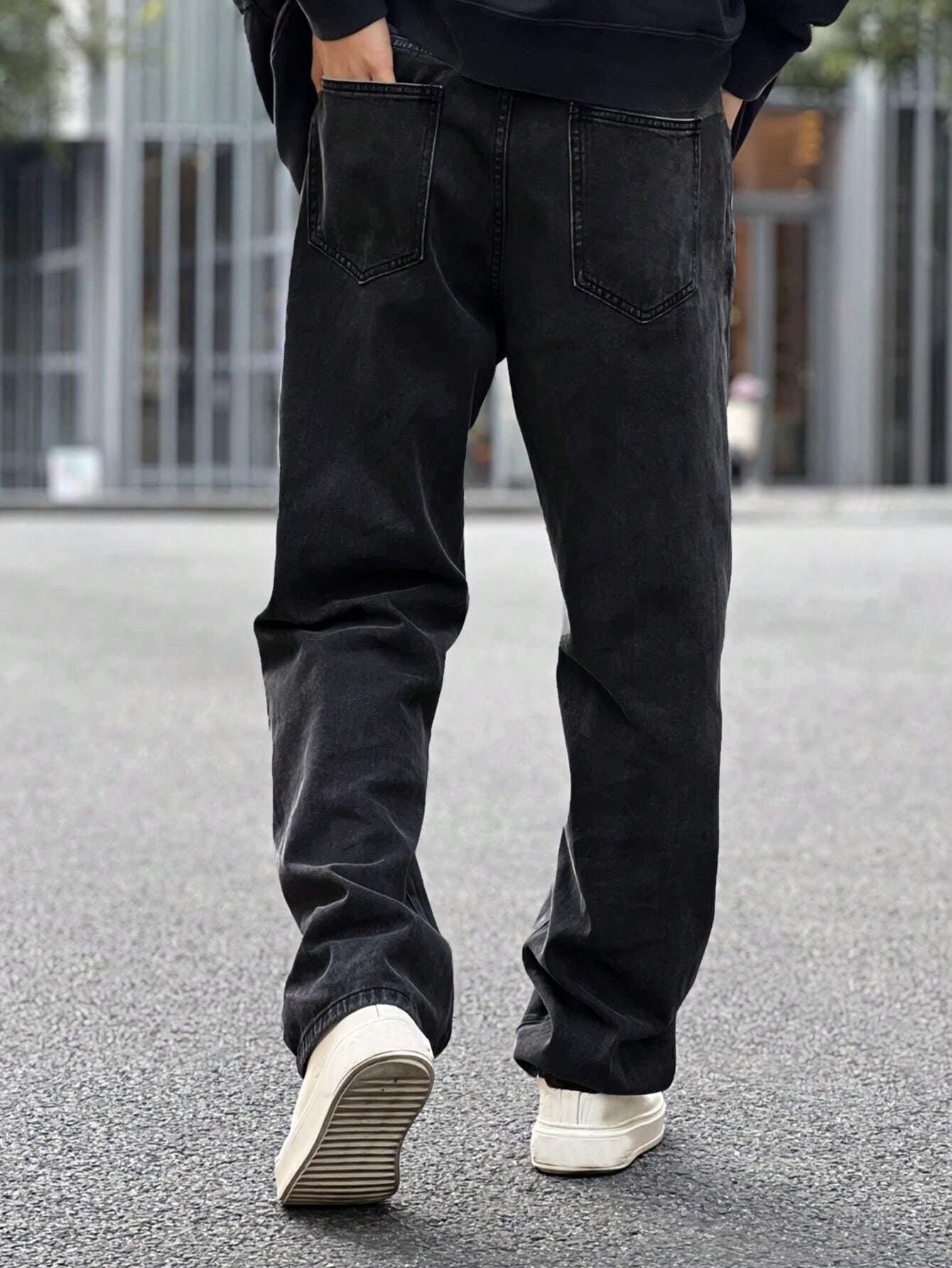Rivetrise Loose Fit Men'S Solid Color Jeans with Slant Pockets
