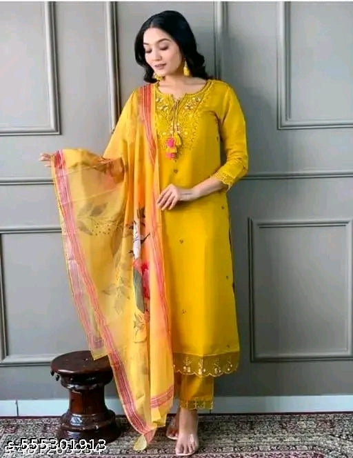 Rayon Slub Kurti Set with Dupatta – Elegant & Versatile Ensemble